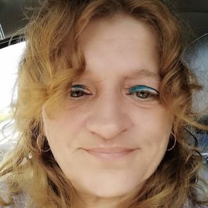 Meet your Posher, Theda